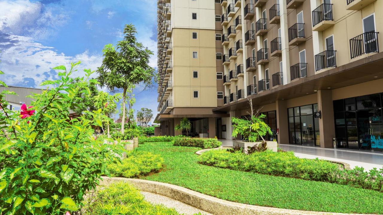 Azalea Suites Cikarang By Jayakarta Group Exterior foto
